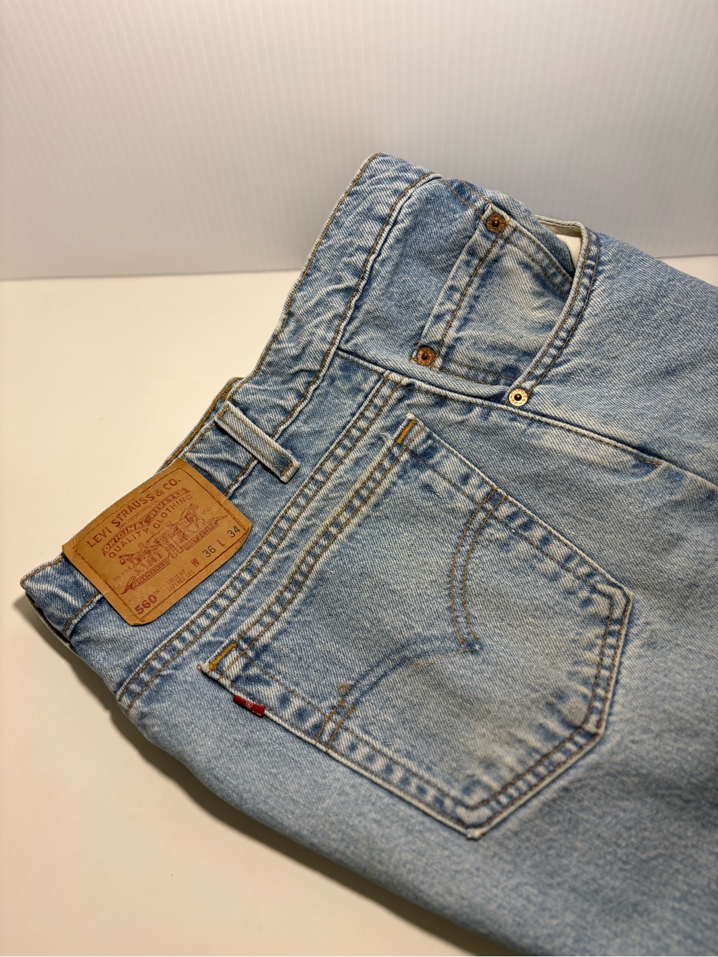 Levis 560 Denim Jeans